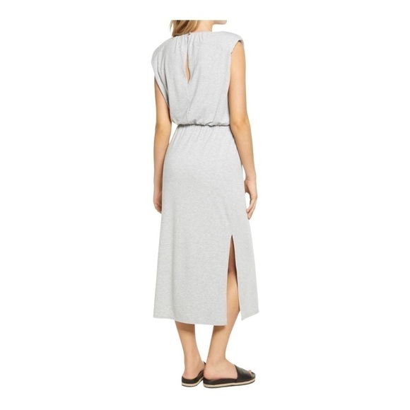 𝅺WAYF Padded Shoulder Midi Dress in light Heather gray - Picture 2 of 14